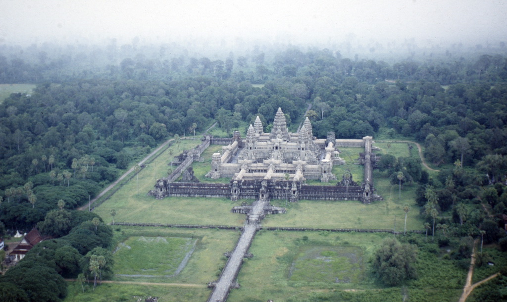 Angkor Vat vihar után